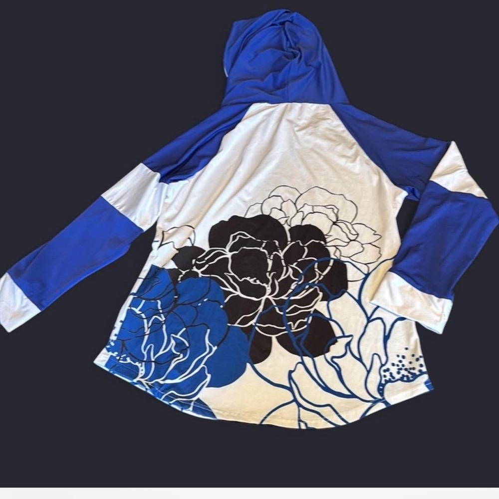 Lily by Firmiana Blue and white floral hoodie and jogger set size xtra large - Picture 6 of 7